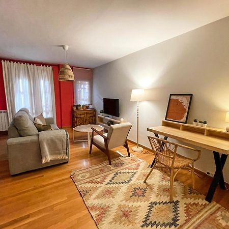 Apartamento Familiar En El Centro De Benasque Con Terraza Zewnętrze zdjęcie